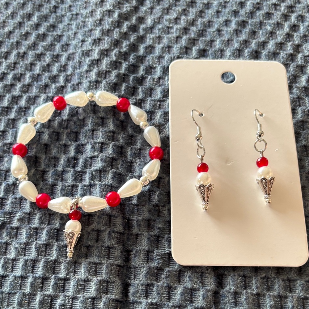 Elegant Red and White Beaded Jewelry Set
